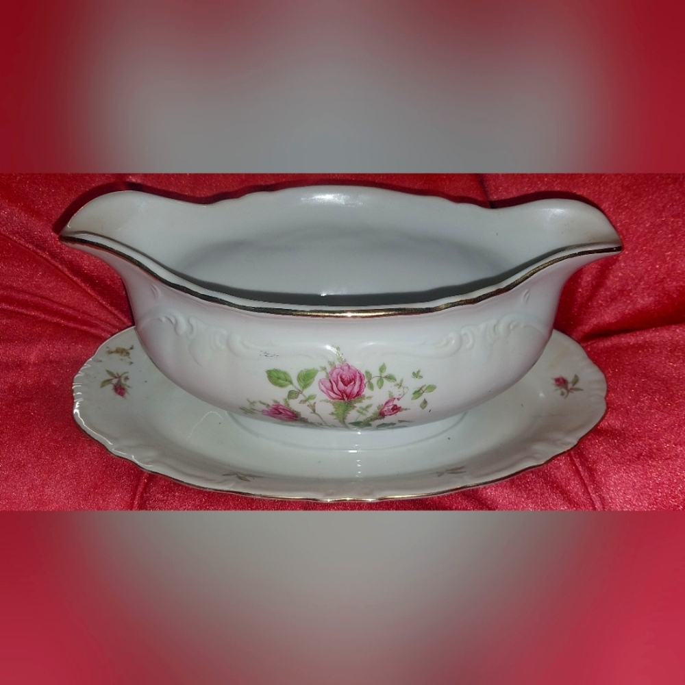 Winterling Bavaria Germany Floral Gravy Boat